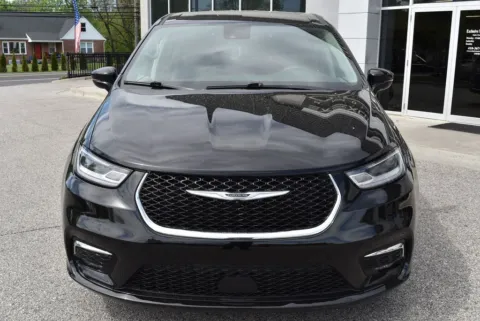 Another view of 2024 Chrysler Pacifica Hybrid Select for sale in Randallstown, MD at Exclusive Motorcars