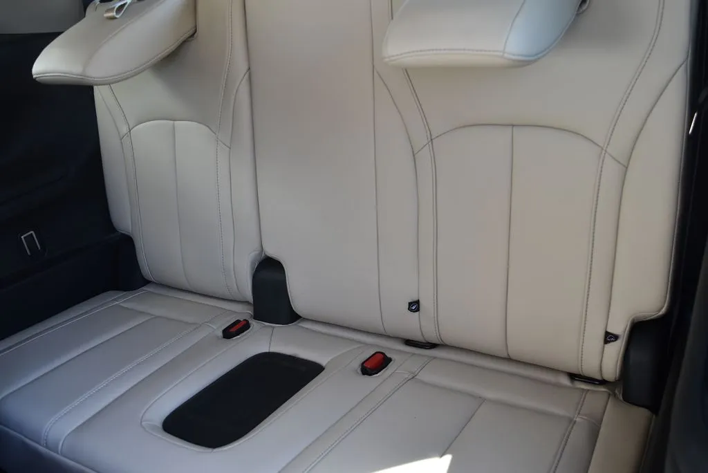 Infiniti QX60 photo 12