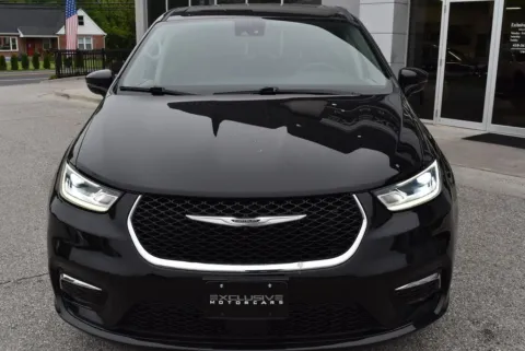 Another view of 2024 Chrysler Pacifica Hybrid Select for sale in Randallstown, MD at Exclusive Motorcars