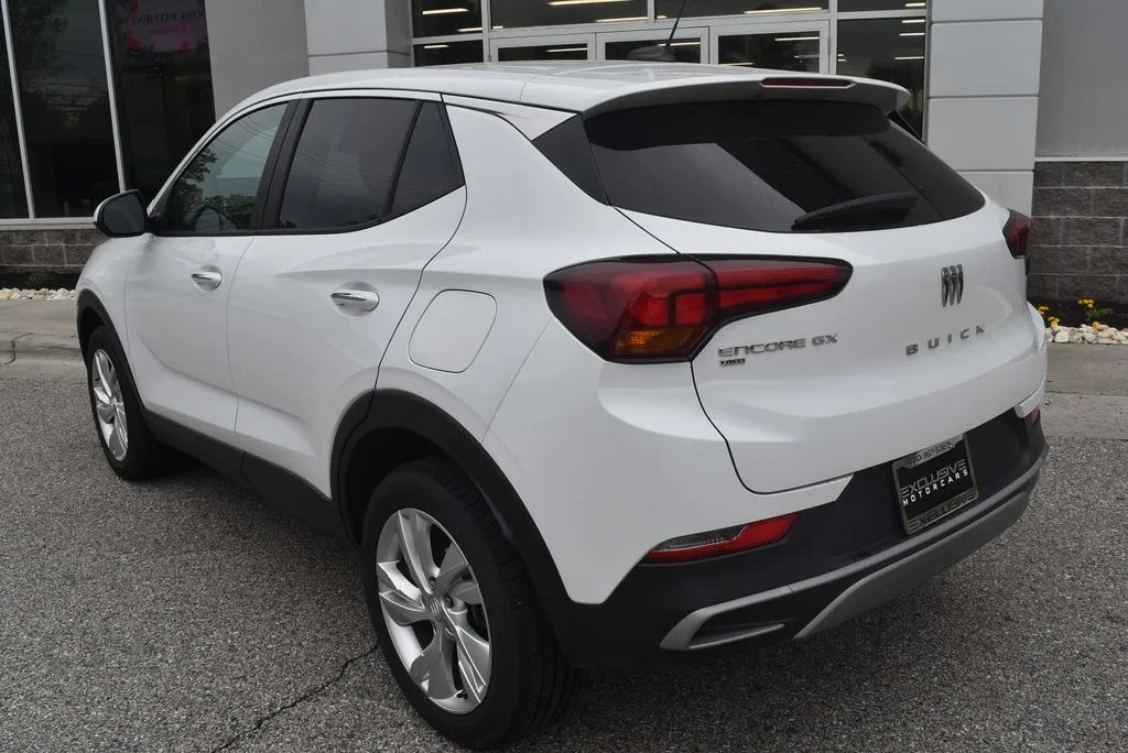 Buick Encore GX photo 5