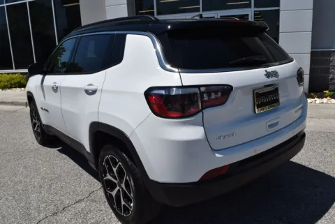 More photos of 2025 Jeep Compass Limited at Exclusive Motorcars, MD