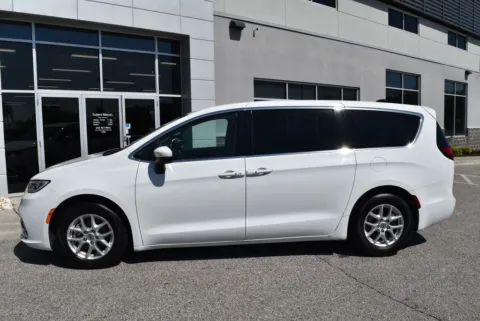 More photos of 2023 Chrysler Pacifica Touring L at Exclusive Motorcars, MD