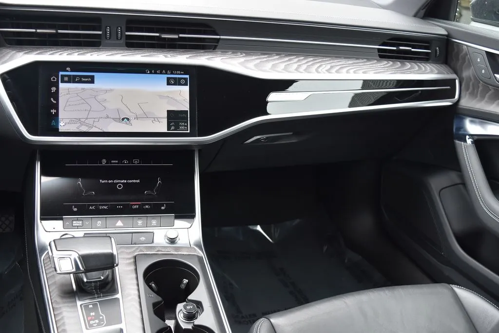 Audi A6 photo 10