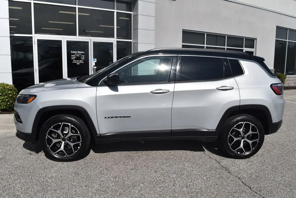 Jeep Compass photo 4