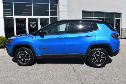 More photos of 2025 Jeep Compass Trailhawk at Exclusive Motorcars, MD