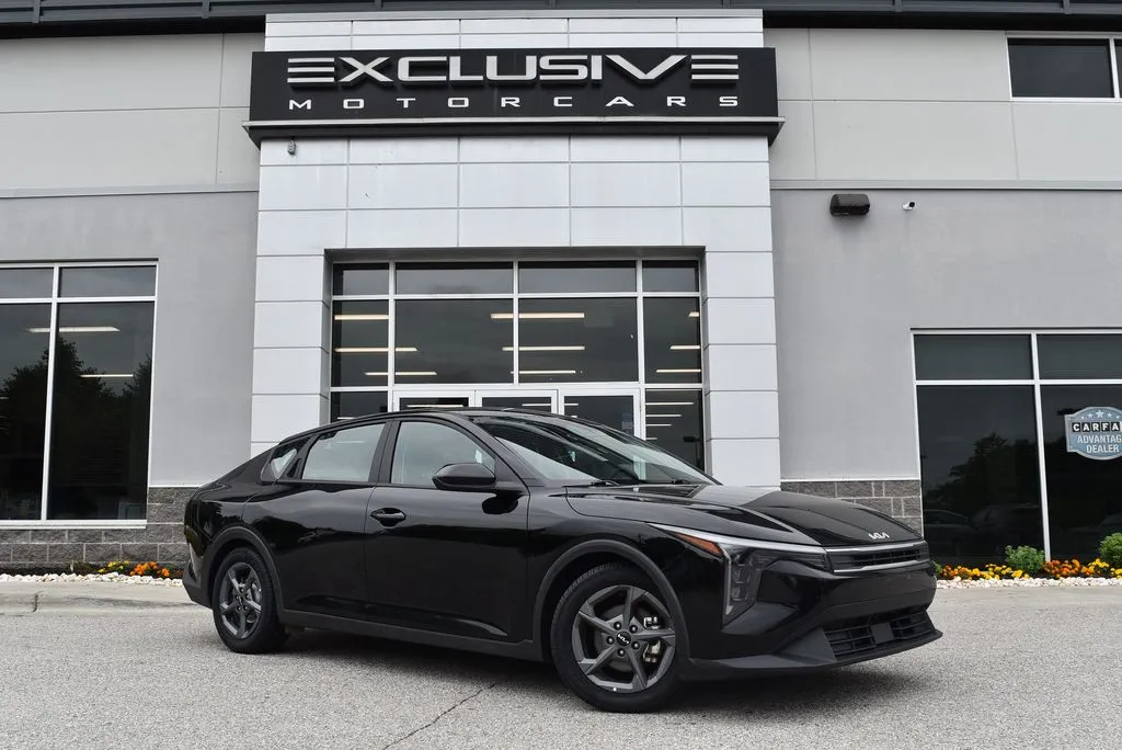2025 Kia K4 LXS AT's photo