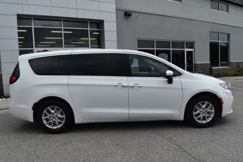 Photos of 2023 Chrysler Pacifica Touring L for sale in Randallstown, MD at Exclusive Motorcars