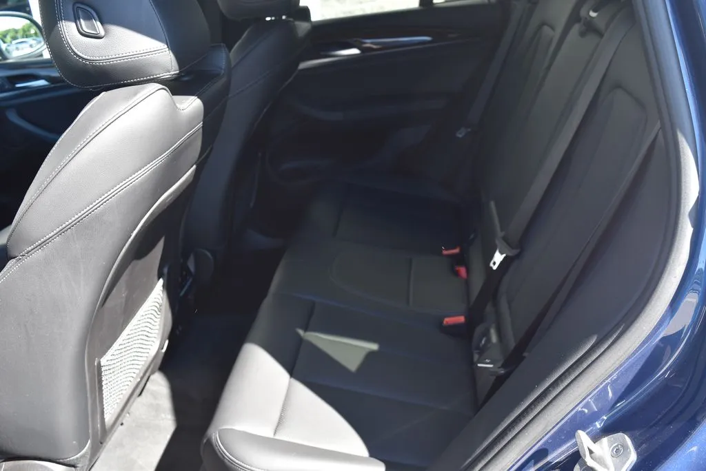 BMW X3 photo 10