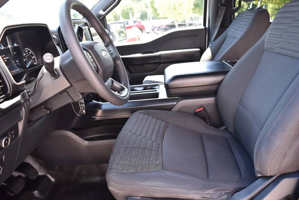 Ford F-150 photo 9