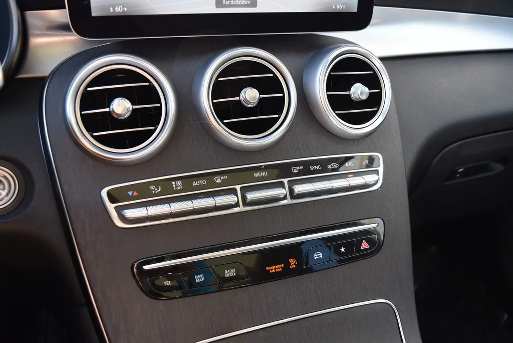Mercedes-Benz GLC photo 17