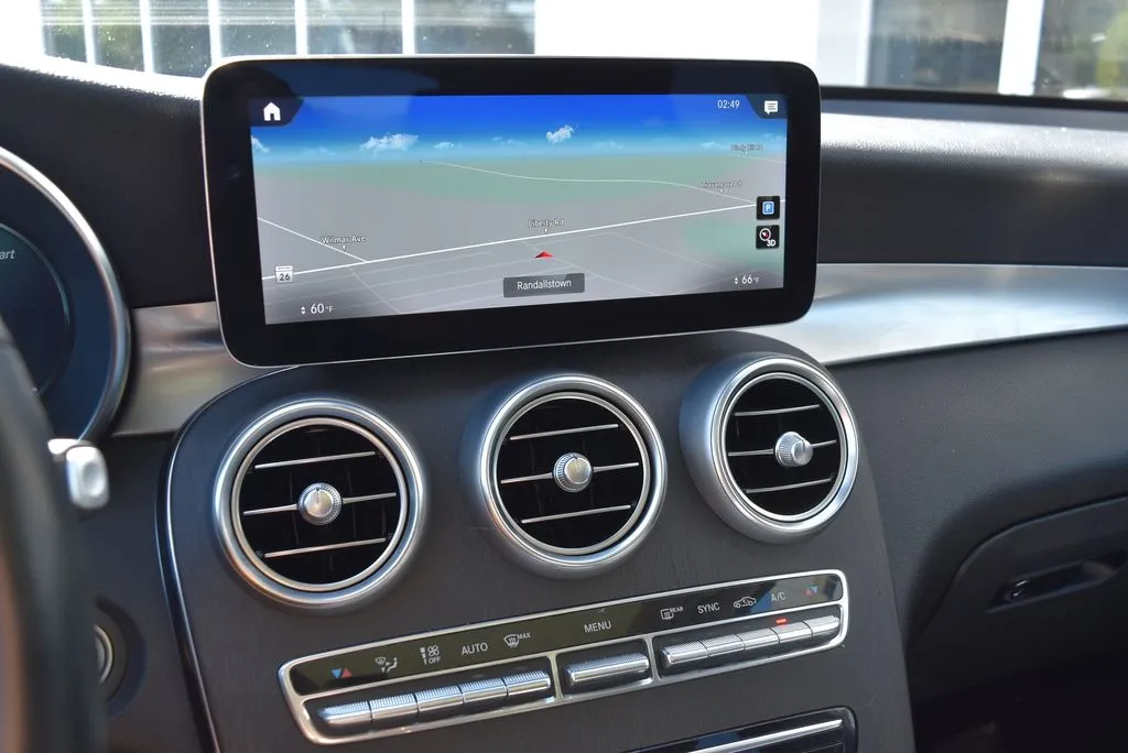 Mercedes-Benz GLC photo 16