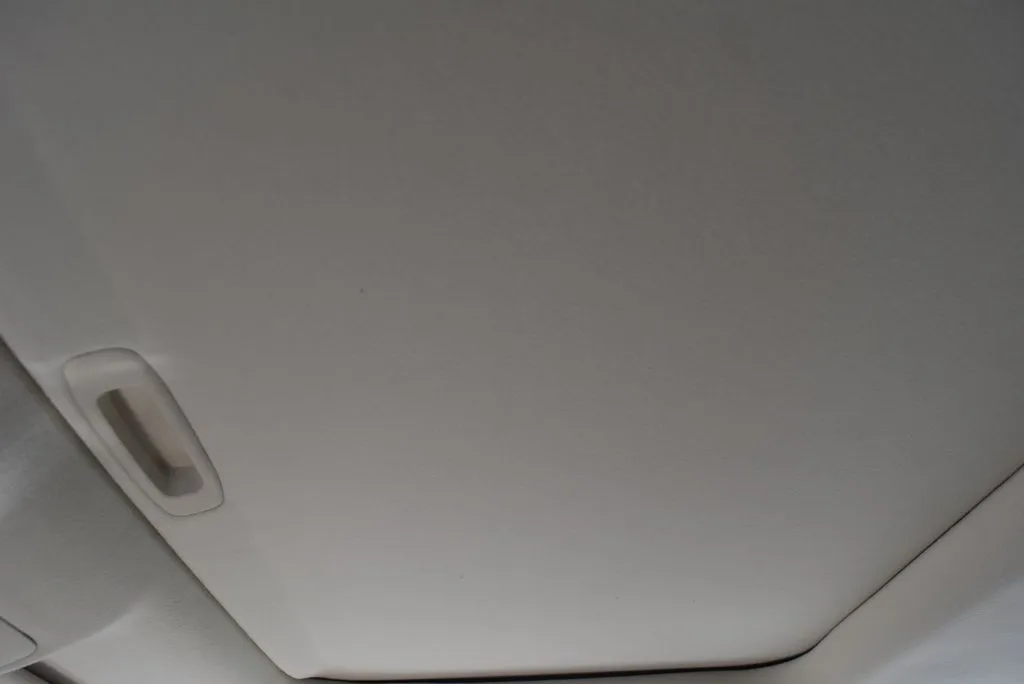 Lexus ES photo 20