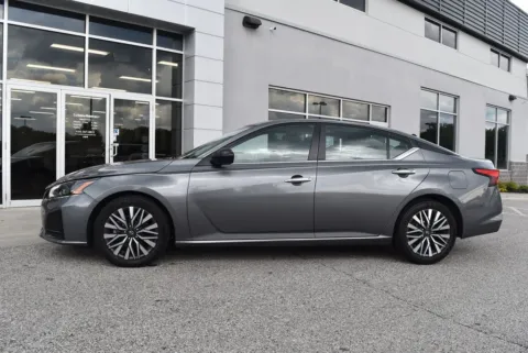 More photos of 2024 Nissan Altima 2.5 SV at Exclusive Motorcars, MD