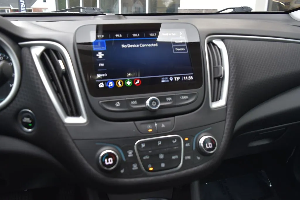 Chevrolet Malibu photo 13