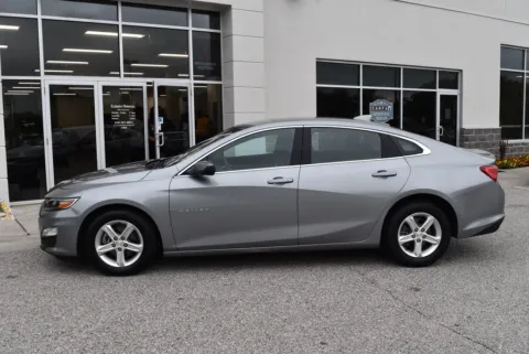 More photos of 2024 Chevrolet Malibu LT at Exclusive Motorcars, MD