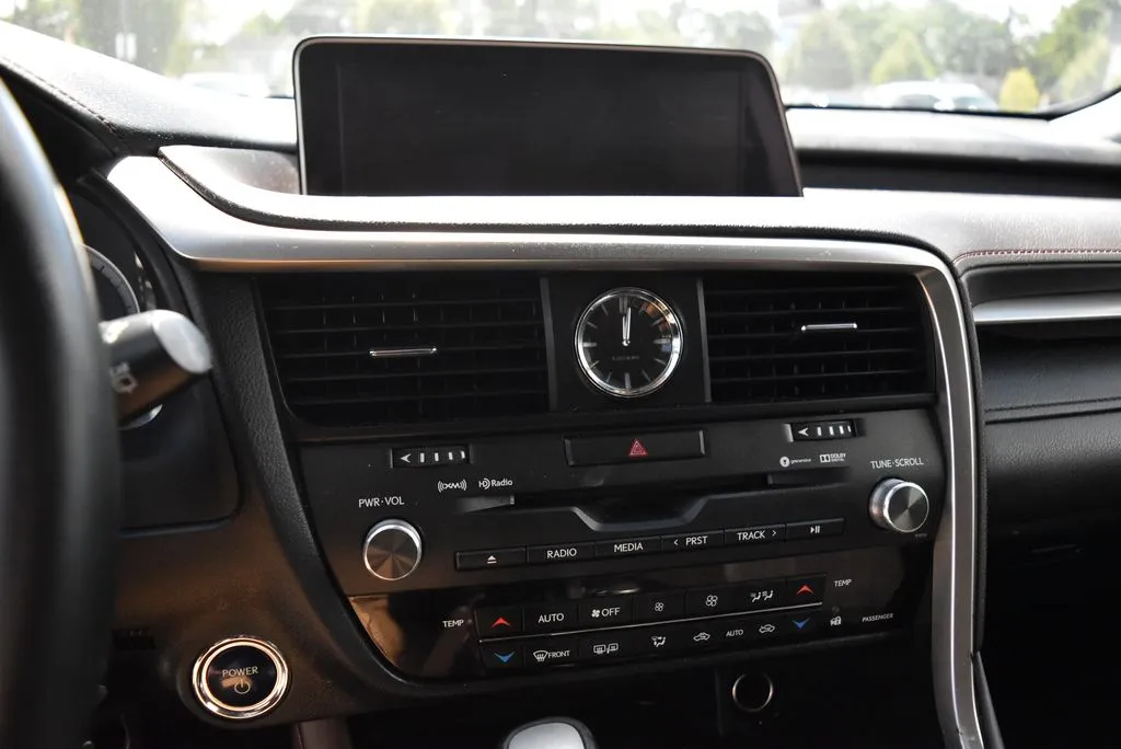 Lexus RX photo 11