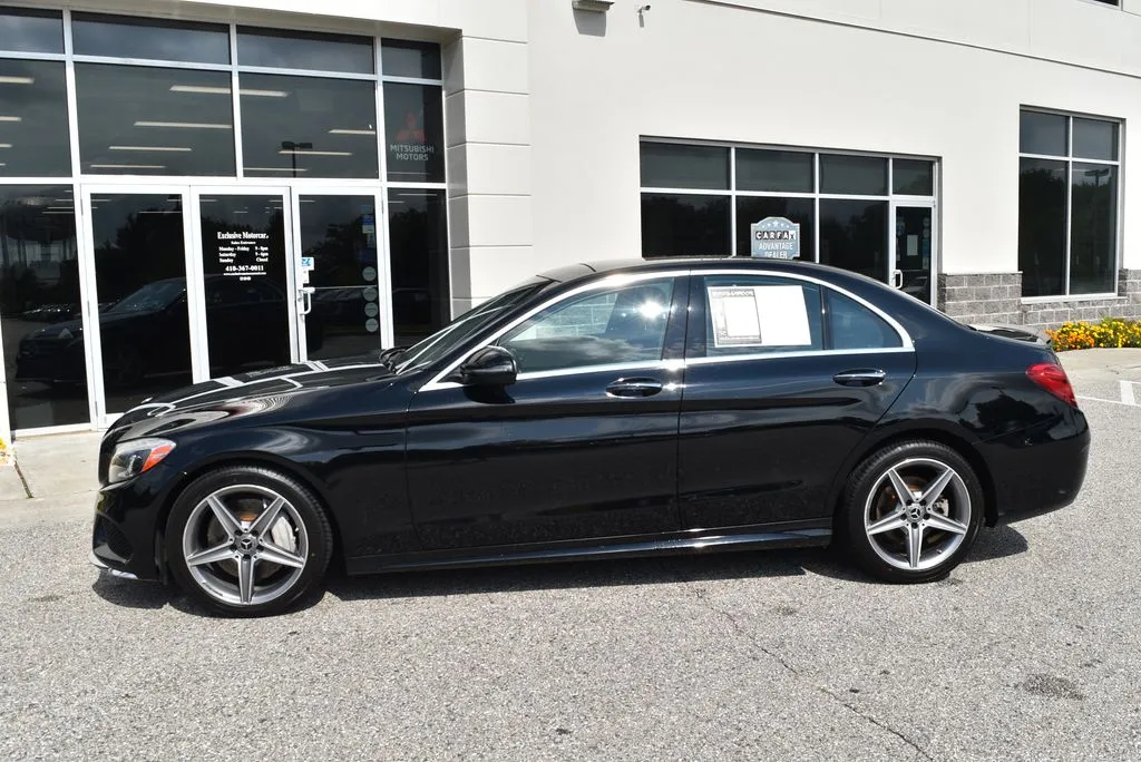 Mercedes-Benz C-Class photo 4