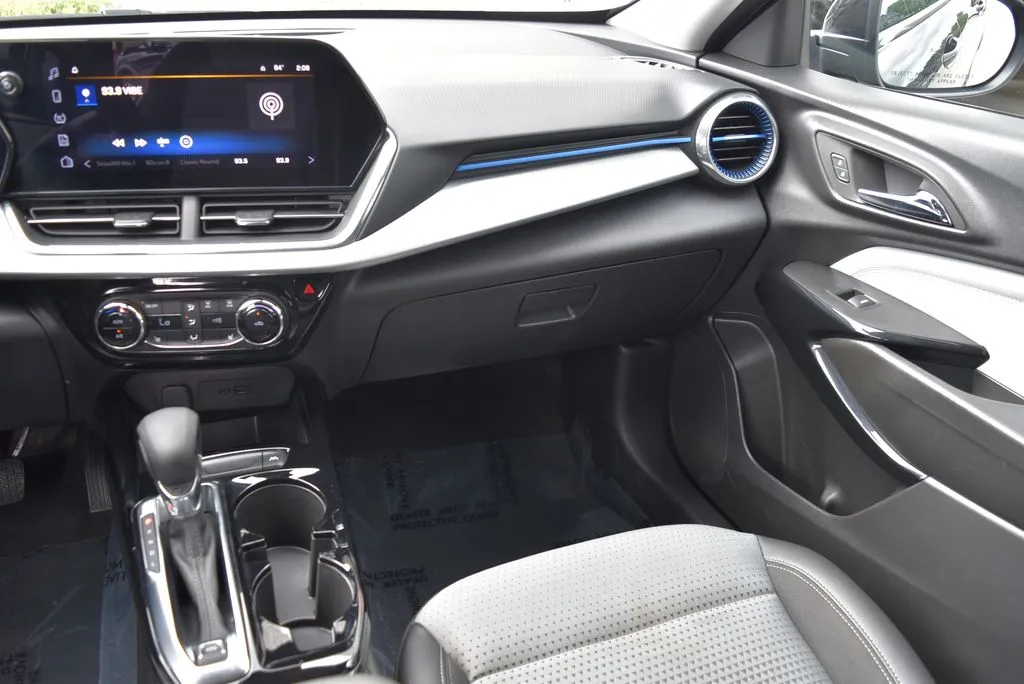 Chevrolet Trax photo 13