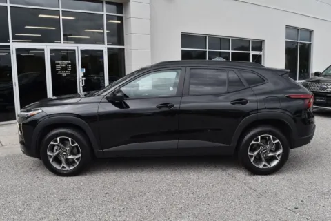 More photos of 2025 Chevrolet Trax LT at Exclusive Motorcars, MD