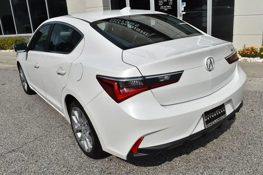 Acura ILX photo 5