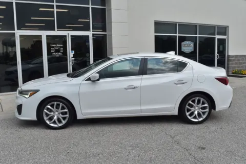 More photos of 2021 Acura ILX at Exclusive Motorcars, MD