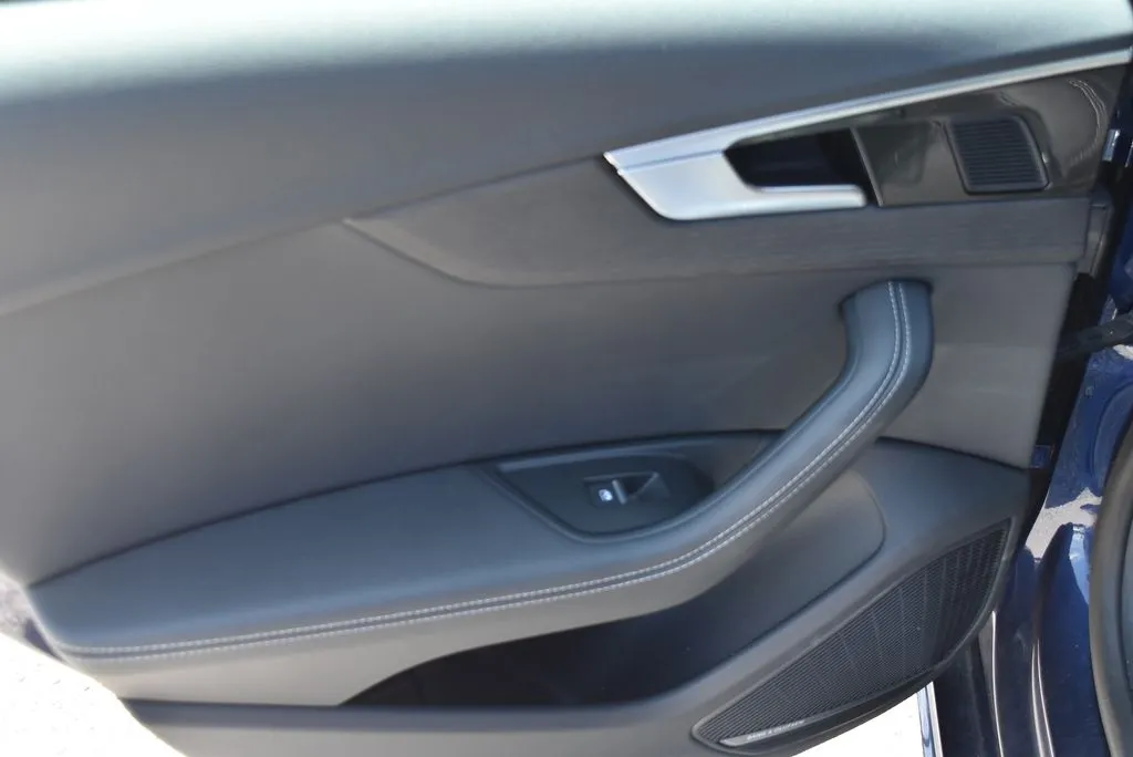 Audi A5 photo 10