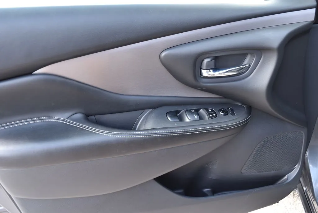 Nissan Murano photo 9
