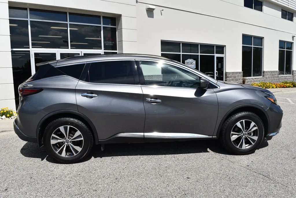 Nissan Murano photo 2