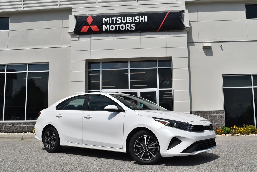 White 2024 Kia Forte LXS for sale in Randallstown, MD