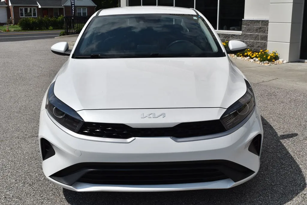 Kia Forte photo 3