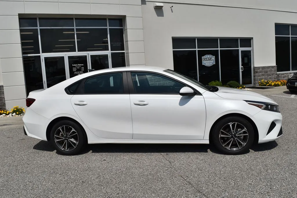 Kia Forte photo 2
