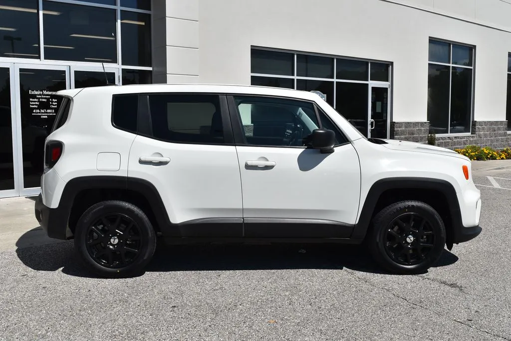 Jeep Renegade photo 2
