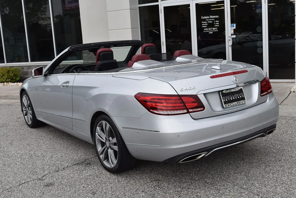 Mercedes-Benz E-Class photo 6