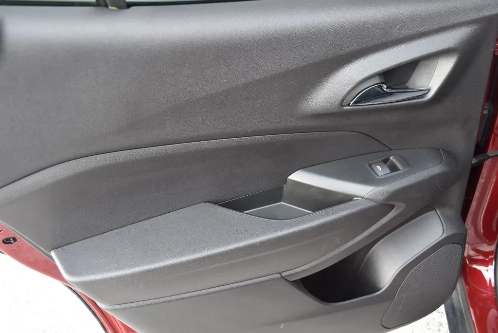 Chevrolet Trax photo 11