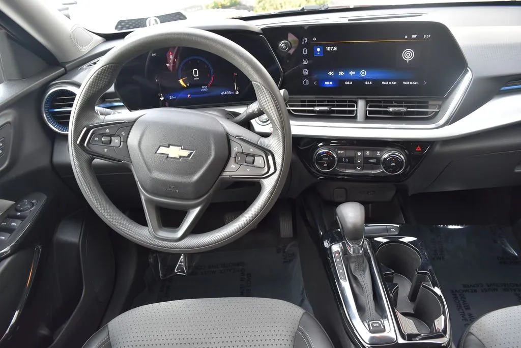 Chevrolet Trax photo 12
