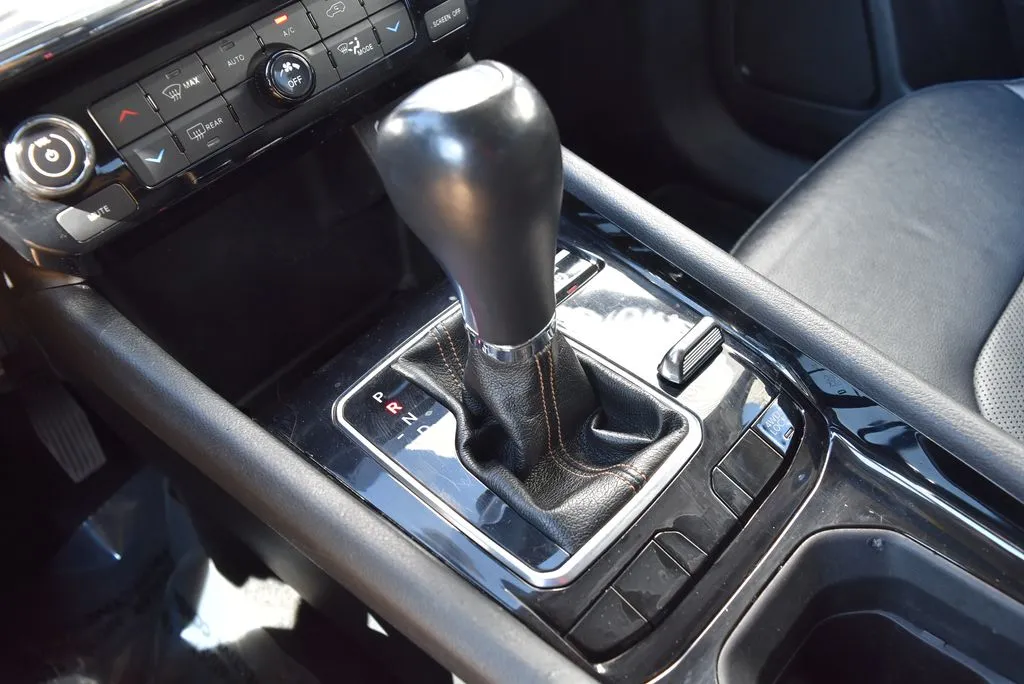Jeep Compass photo 17