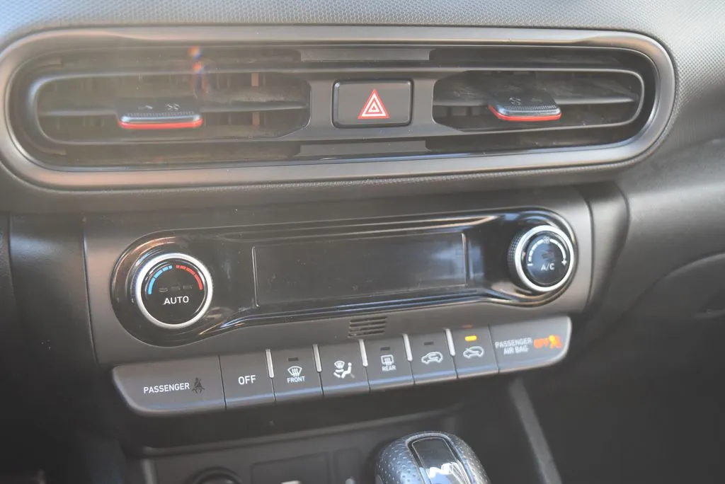 Hyundai Kona photo 16