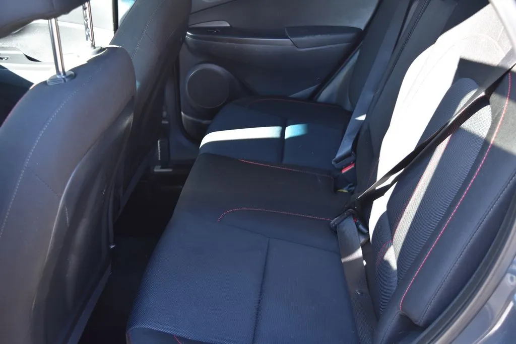 Hyundai Kona photo 10
