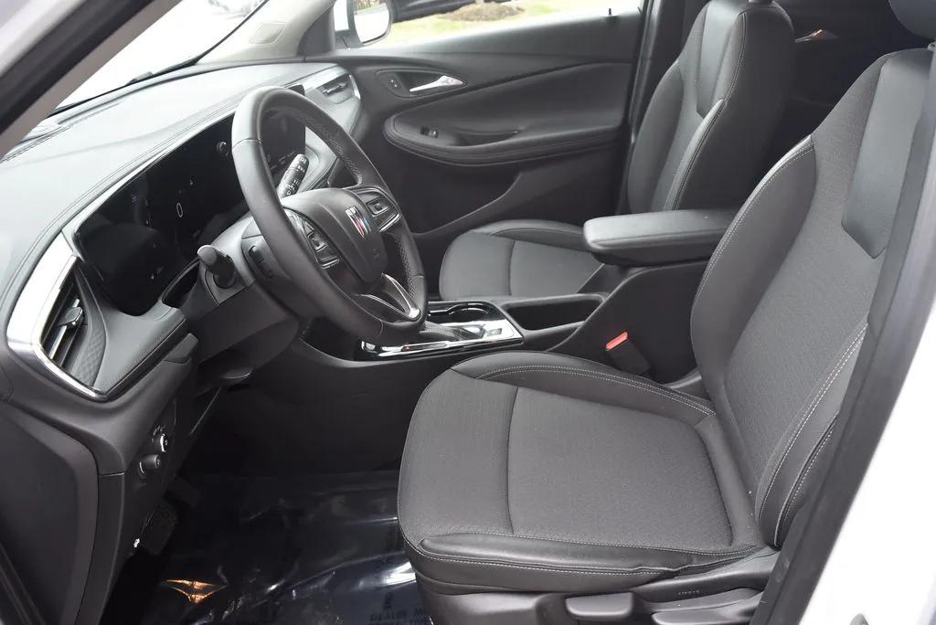 Buick Encore GX photo 8