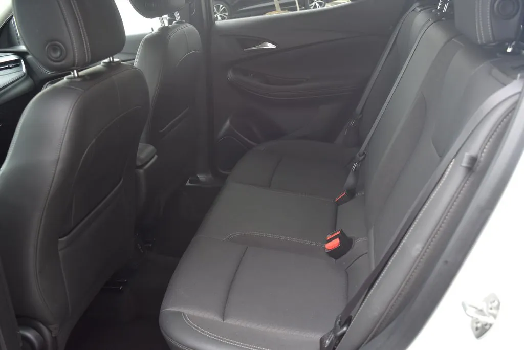Buick Encore GX photo 10