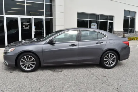 More photos of 2020 Acura TLX 2.4L at Exclusive Motorcars, MD