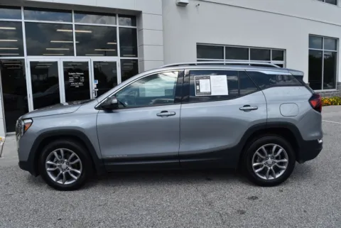 More photos of 2024 GMC Terrain SLT at Exclusive Motorcars, MD