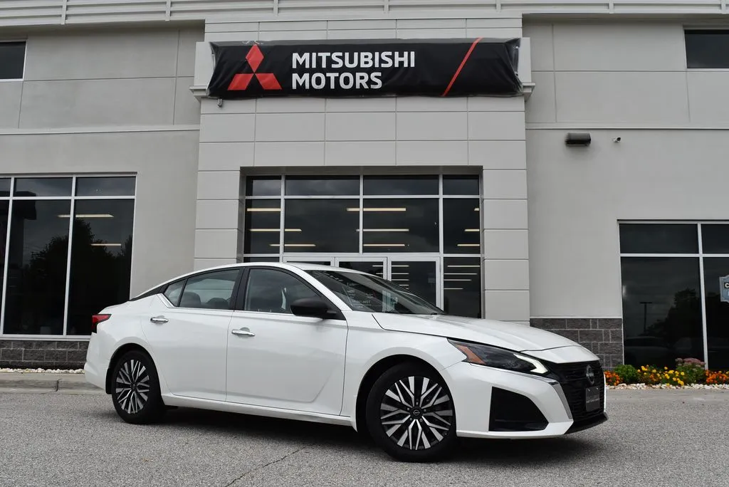 White 2024 Nissan Altima 2.5 SV for sale in Randallstown, MD