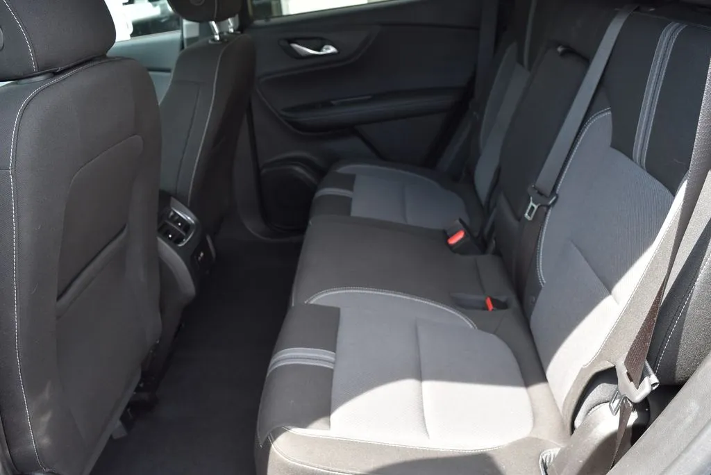 Chevrolet Blazer photo 9
