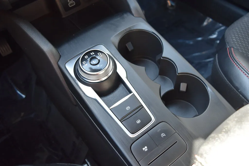 Ford Escape photo 18