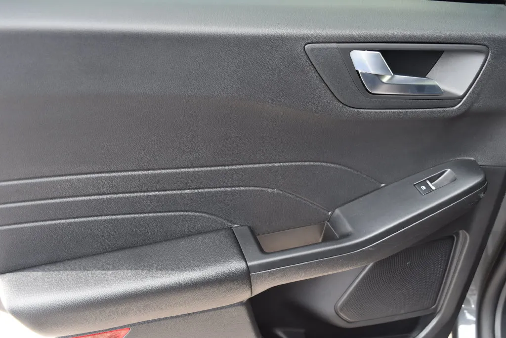 Ford Escape photo 11
