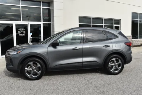 More photos of 2025 Ford Escape ST-Line at Exclusive Motorcars, MD