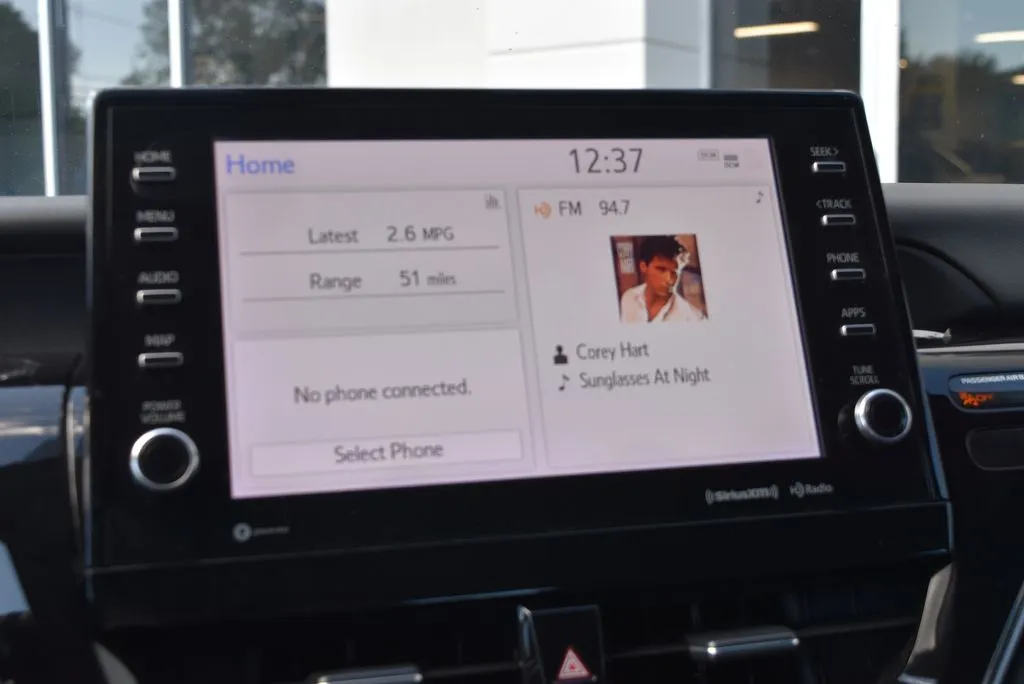 Toyota Camry photo 13