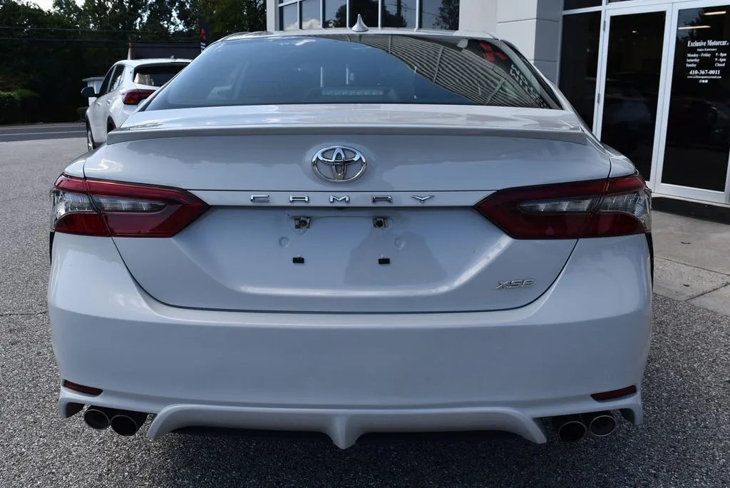 Toyota Camry photo 6