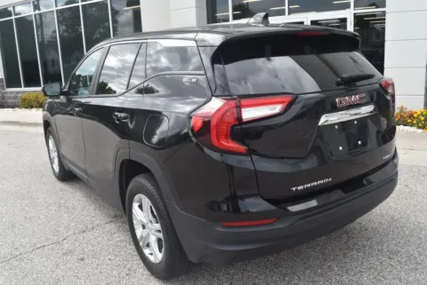 More photos of 2024 GMC Terrain SLE at Exclusive Motorcars, MD
